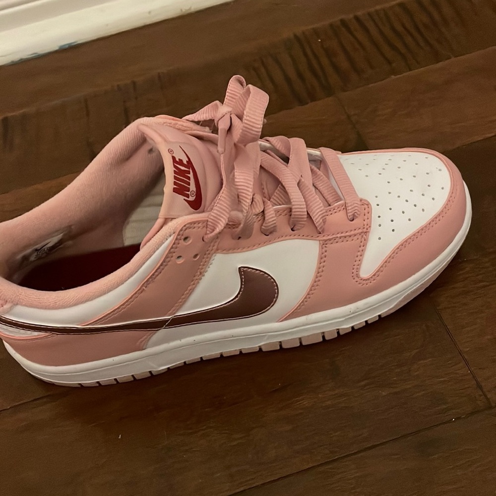 Nike dunk lows pink velvet